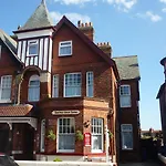 Boulmer 4* Whitby