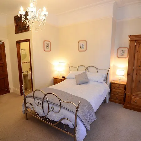 Boulmer 4* Whitby